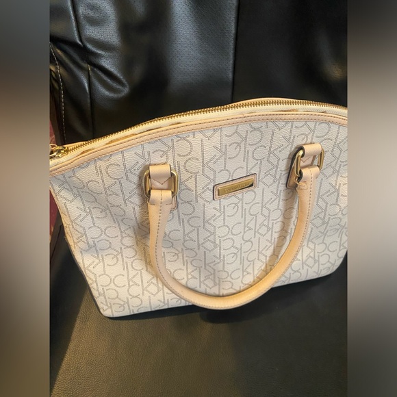 Preloved Calvin Klein satchel handbag - Picture 11 of 11